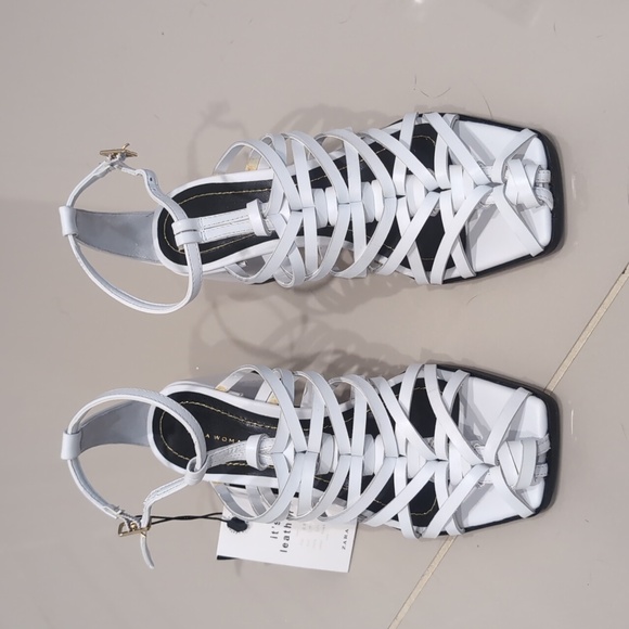 NWT Strappy heels - Picture 7 of 14